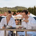 Hotel Schloessl Kindl (adults Only) 4*