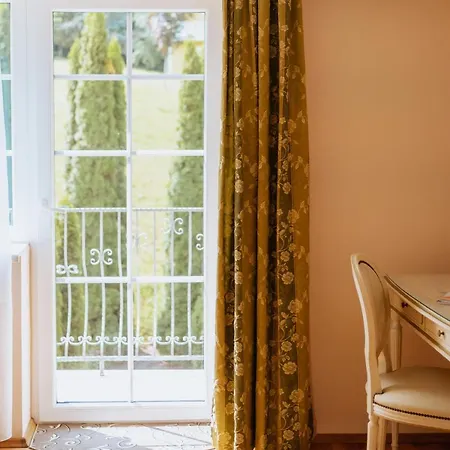 Hotel Schloessl Kindl (adults Only) Bad Gleichenberg