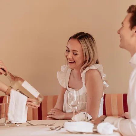 Schloessl Kindl (adults Only) Hotel