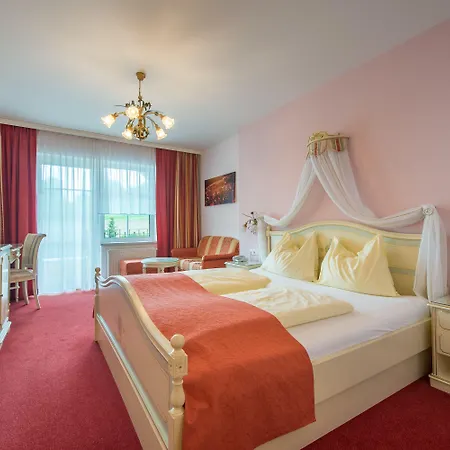 Schloessl Kindl (adults Only) מלון באד גלייכנברג