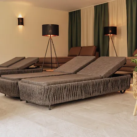 Schloessl Kindl (adults Only)