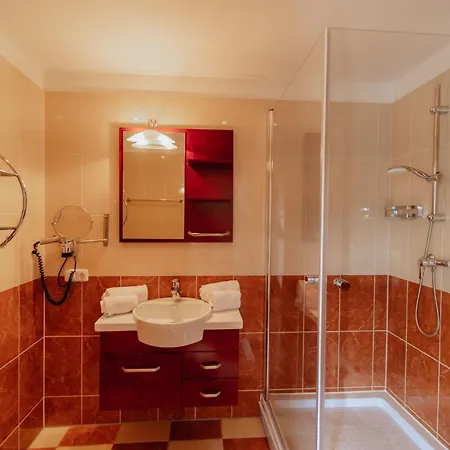 Schloessl Kindl (adults Only) 4* Bad Gleichenberg