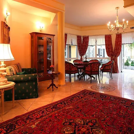 Schloessl Kindl (adults Only) Отель Бад Гляйхенберг